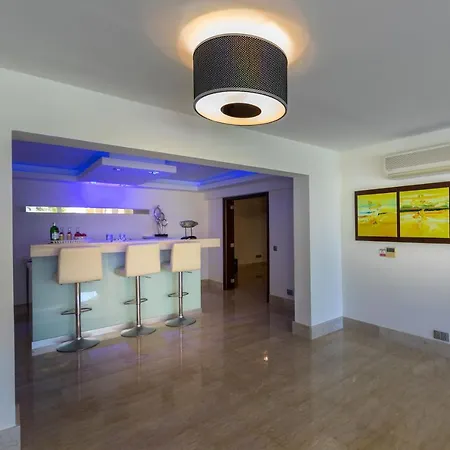 Harmonia Beachfront *